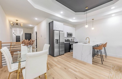 Washington Park Condominio | Spacious 3BDR Luxury Penthouse 10 min from Downtown Chicago