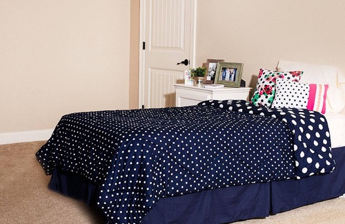 Denham Springs Casa | Spacious 3bedroom, sleeps 16, residential retreat