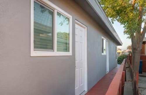 Del Aire Casa | Spacious 3BR/2BA Near LAX and SoFi Stadium