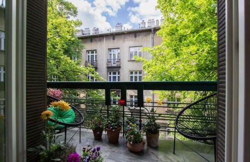 Piasek Południe Apartamento | Spacious 3BR apartment with AC in living room, 2 balconies