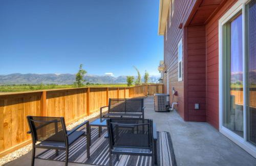 Bozeman Casa | Spacious 3BR Home - Perfect Belgrade Getaway