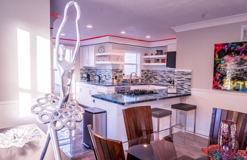 South Central Houston Casa | Spacious 3BR Home w/Parking Minutes from Downtown Houston