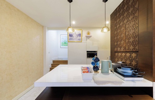 Khlong Ton Sai Casa | Spacious 3BR Townhouse by Icon Siam – Near River & Pier, Family Stay for 6
