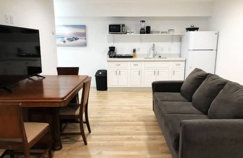 Castro Valley Casa | Spacious 3BR w/ Outdoor Patio - Good for Big Group