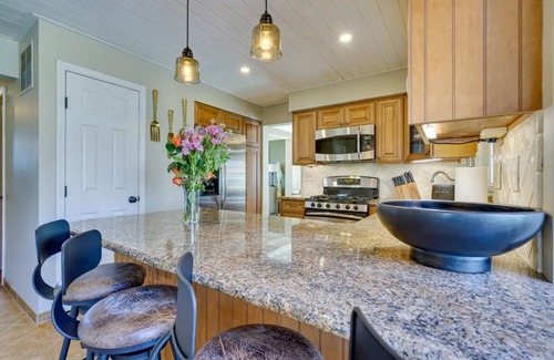 Lumberton Casa | Spacious 4-bedroom house in charming Lumberton Township