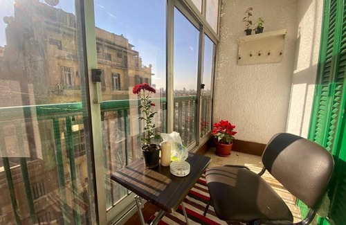 Qasr an-Nil Apartamento | Spacious 4-bedroom apartment in wonderful Cairo with WiFi, AC