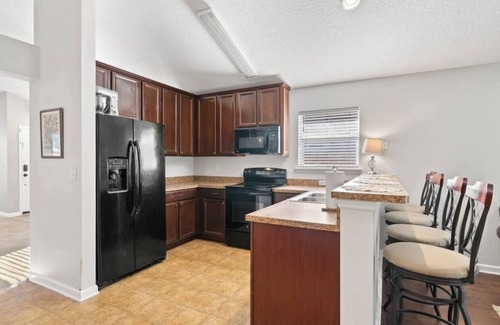 Northside Casa | Spacious 4-Bed Oasis with Patio & Games in Quiet Area