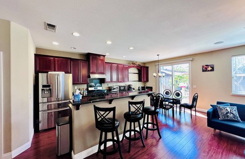 Castro Valley Casa | Spacious 4-bedroom house in lovely Castro Valley with WiFi
