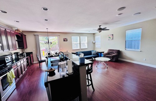 Castro Valley Casa | Spacious 4-bedroom house in lovely Castro Valley with WiFi