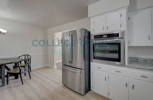 Winston - Salem Casa | Spacious 4-bedroom house in delightful Winston-Salem with AC