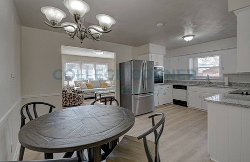 Winston - Salem Casa | Spacious 4-bedroom house in delightful Winston-Salem with AC