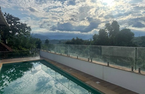 Karjat Apartamento | Spacious 4-bedroom apartment in amazing Kashele with Pvt Swimming Pool, AC, WiFi