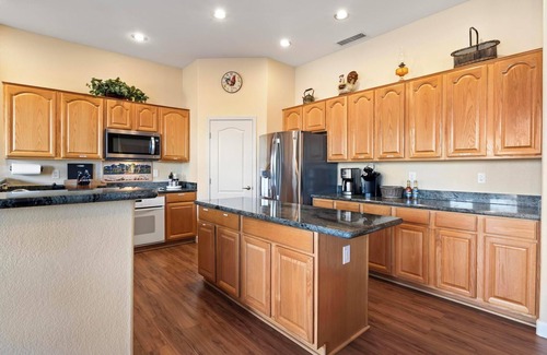 Cave Creek Casa | Spacious 4-bedroom house in charming Cave Creek with WiFi, AC