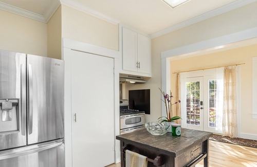 Fairfield Historic District Casa | Spacious 4-bedroom house in enjoyable Shreveport with WiFi, AC
