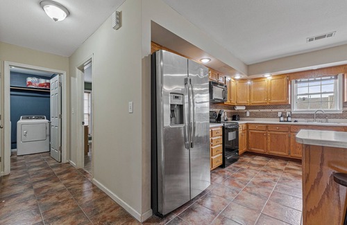 Jonesboro Casa | Spacious 4-bedroom house in Jonesboro with Highspeed WiFi