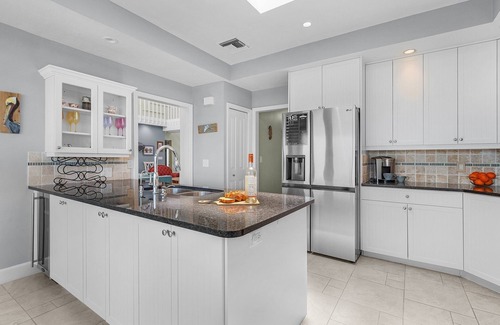 The Dunes Casa | Spacious 4-Bedroom Home with Heated Pool in Sanibel - Sanderling Point - Roelens