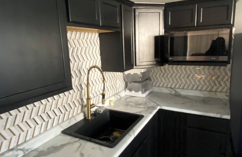 Detroit Casa | Spacious 4-bedroom house in delightful Detroit with WiFi, AC