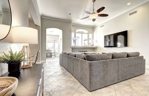 Greenfield Lakes Casa | Spacious 4-bedroom house in marvelous Gilbert!