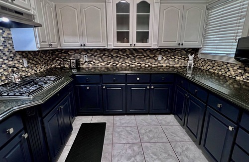 Lubbock Casa | Spacious 4-bedroom house in peaceful South Lubbock with wifi, near shopping/Tech