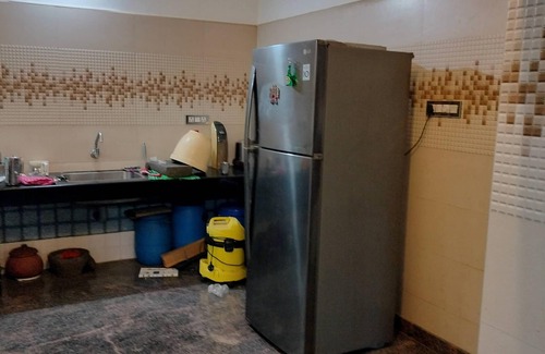 Kannur Casa | Spacious 4-bedroom house with WiFi, AC in serene Kannur
