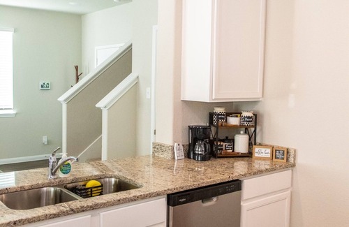 Conroe Casa | Spacious 4-bedroom house in beautiful Conroe with King Suite