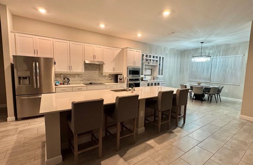 Gateway Casa | Spacious 4-bedroom pool house in Fort Myers with Resort Style Amenities