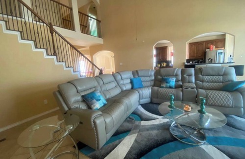 Barker Casa | Spacious 4-bedroom shared house in marvelous Houston with AC, WiFi
