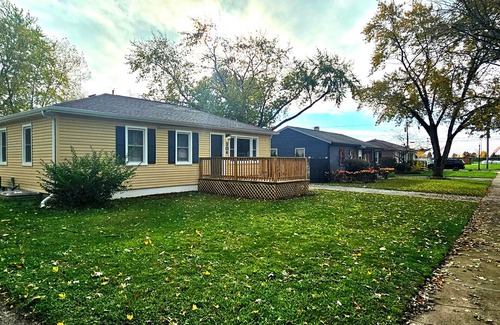 Crown Point Casa | Spacious 4-bedroom 2-bathroom house in charming Crown Point