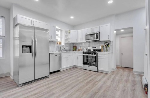 Northwest Philadelphia Casa | Spacious 4-bedroom house with WiFi, AC in phenomenal Philadelphia