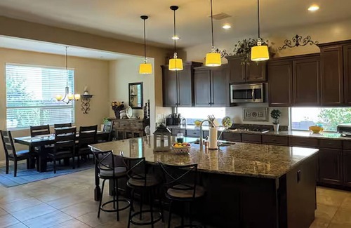 Queen Creek Casa | Spacious 4-bedroom house with AC, WiFi in charming Queen Creek