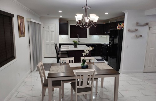 Victorville Casa | Spacious 4-bedroom House with Pool Table Nice Neighborhood in Victorville