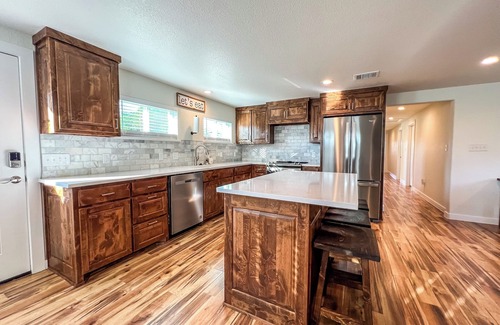 Weatherford Casa | Spacious 4-bedroom house on quiet private drive