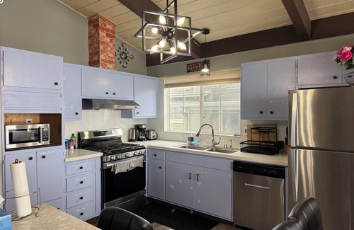 Westlake Casa | Spacious 4-Bedroom Vacation House with Panoramic Ocean View - 894