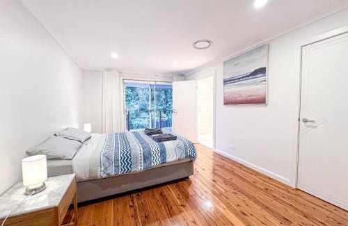 West Ryde Apartamento | Spacious 4-bedrooms apartment in West Ryde with WiFi, AC