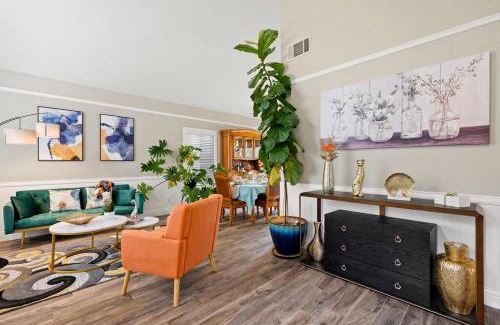 Lake Elsinore Casa | Spacious 4 BR with Heated Pool & SPA And Fire Pit