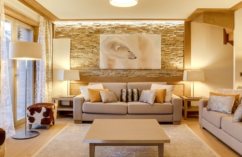 Courchevel Apartamento | Apartamento cerca de las pistas con acceso a gimnasio y estacionamiento