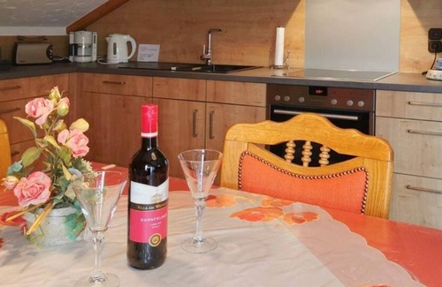 Gleissenberg Apartamento | Amplio apartamento de 4 estrellas (75 m2) para hasta tres personas con balcón