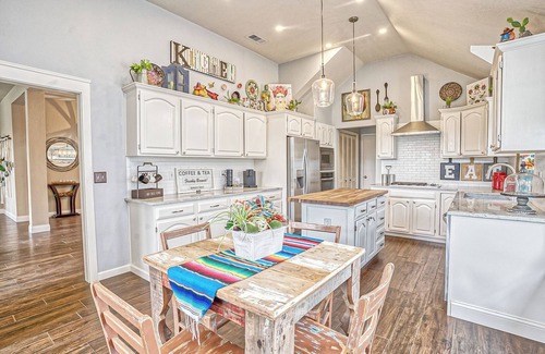 North Richland Hills Casa | Spacious 4-bedroom Home with Private Pool