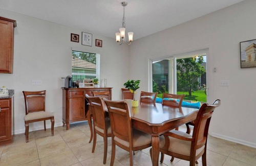 Northside Casa | Luxurious 4b/4b Villa W/ EV Chgr