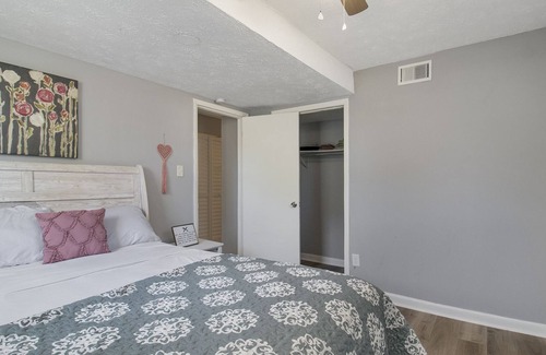 Riverdale Casa | Spacious 4bdrm/3bth Home- 14 min to Airport