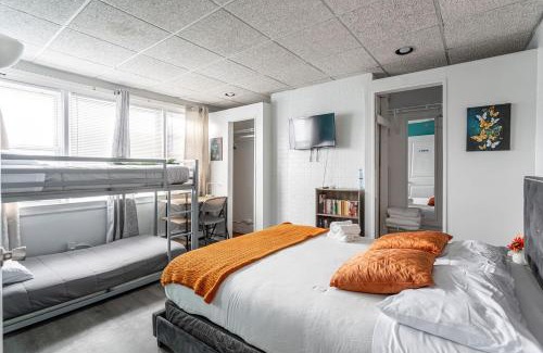 Constable Hook Apartamento | Spacious 4BR 1BA Duplex Apartment Near NYC