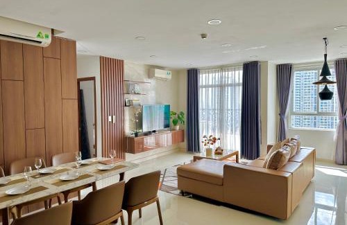 District 4 Apartamento | Spacious 4BR apat at Saigon Centre with pool, supermarket, view