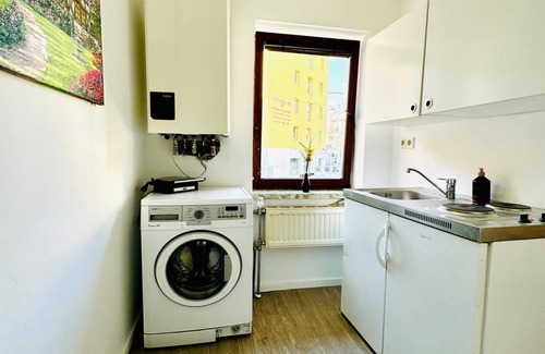 Grinzing Apartamento | Spacious 4BR Apt for up to 12P; 10Min to FAC Platz