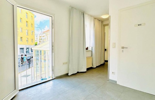 Grinzing Apartamento | Spacious 4BR Apt for up to 12P; 10Min to FAC Platz