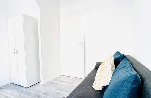 Grinzing Apartamento | Spacious 4BR Apt for up to 12P; 10Min to FAC Platz
