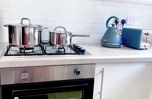 Lee Green Casa | Spacious 4BR Duplex-12min to London Bridge|Parking