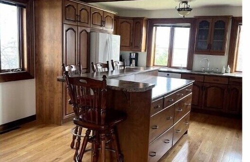 Queensland Casa | Spacious 4BR Family Beach House in Queensland N.S