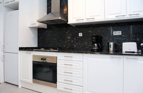 Esquerra de l'Eixample Apartamento | Amplio 4BR Retiro Familiar Cerca de Plaza Universidad