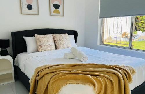 Sunnybank Casa | Spacious 4BR Family Home Prime Sunnybank Location