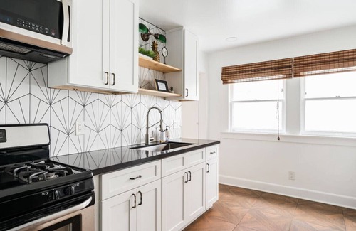 University Heights Casa | Spacious 4br Hillcrest home in prime location